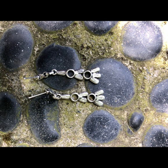 Native American Turquoise Dangle Earrings - Picture 10 of 14